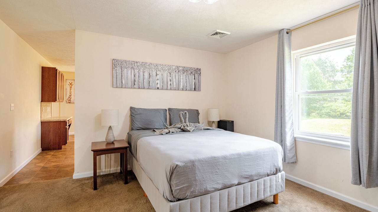 Photo of Bedroom in Long Pond