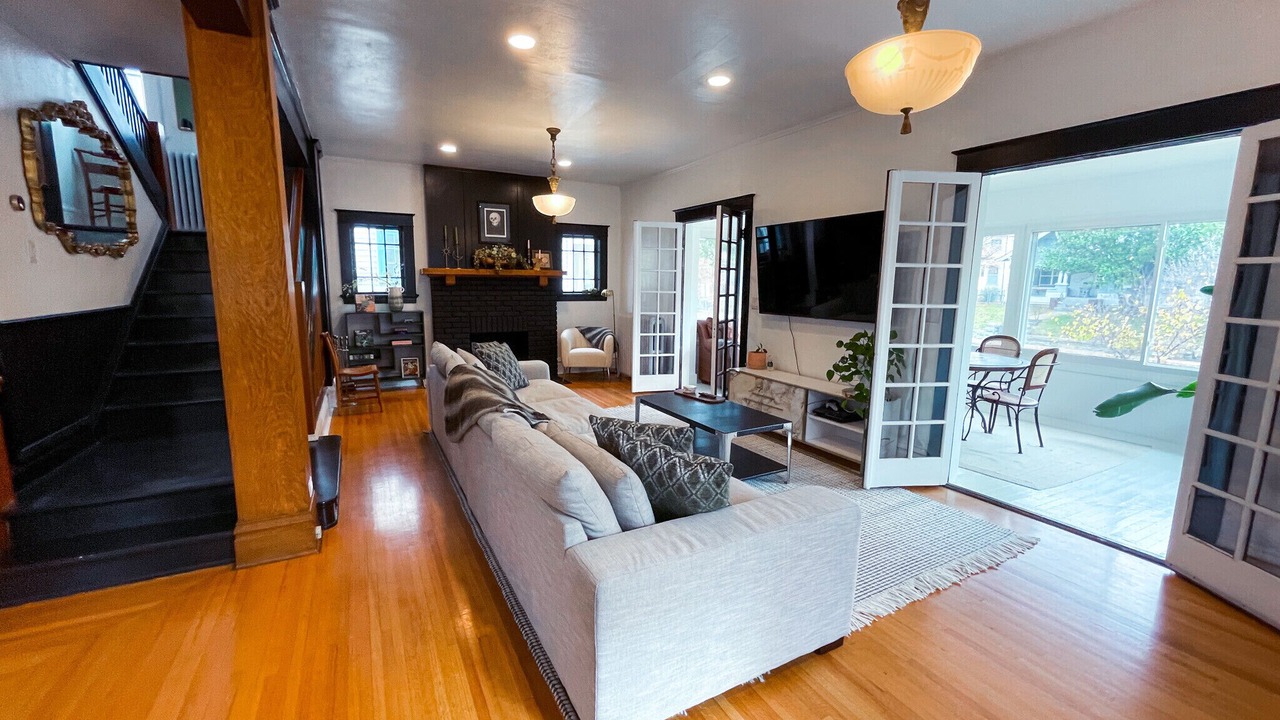 Photo of Livingroom in Joplin