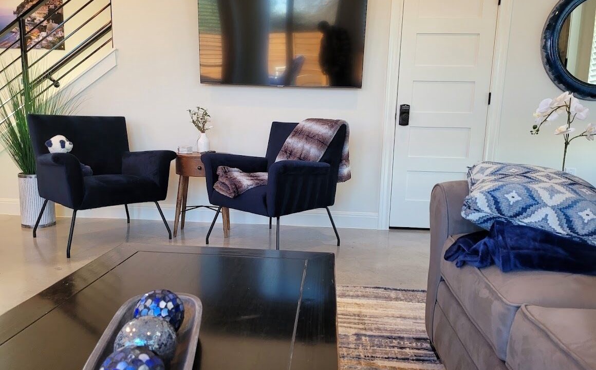 Photo of Livingroom in Blackshear-Prospect Hill