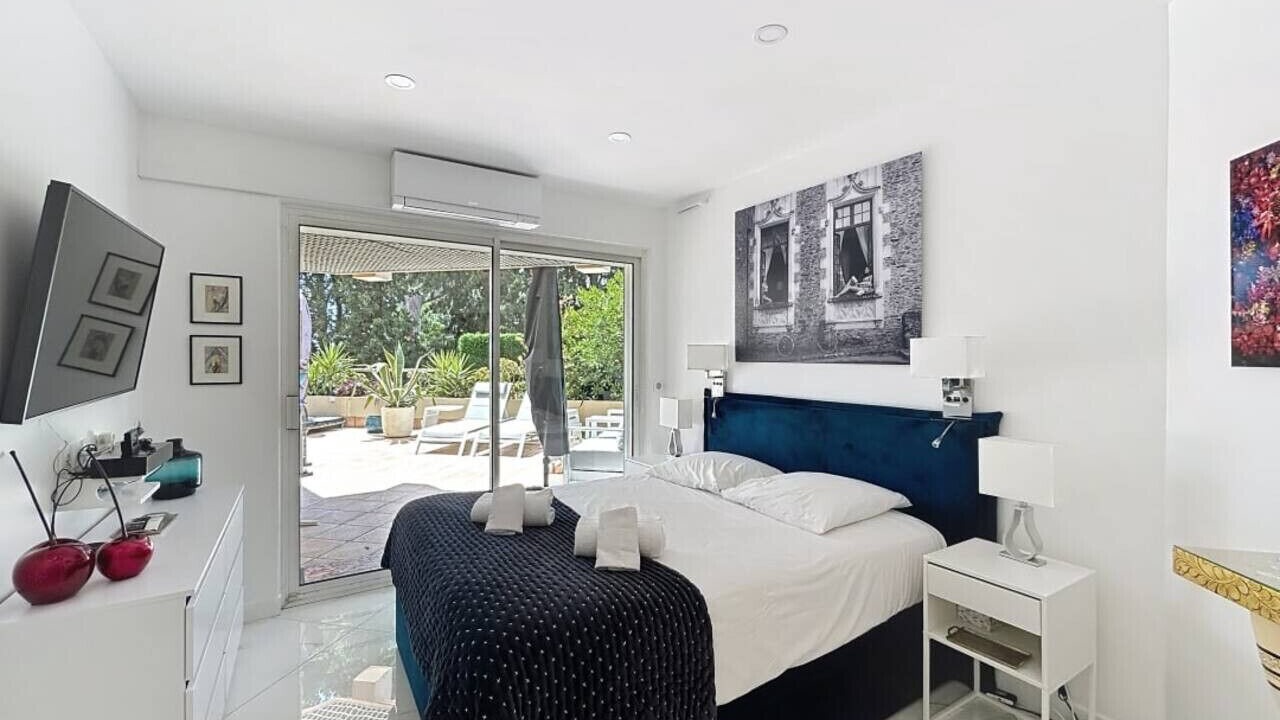 Photo of Bedroom in Golfe Juan