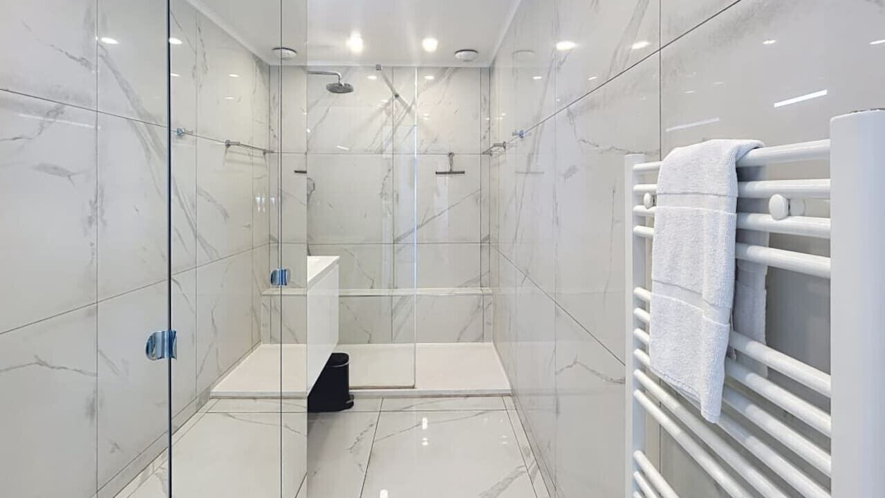 Photo of Bathroom in Golfe Juan