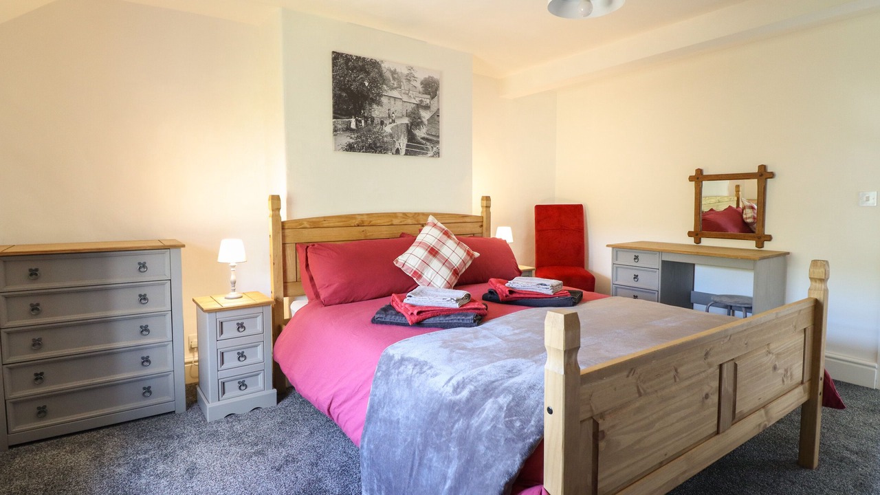 Photo of Bedroom in Llanbrynmair