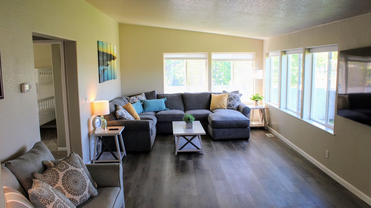 Photo of Livingroom in Umatilla