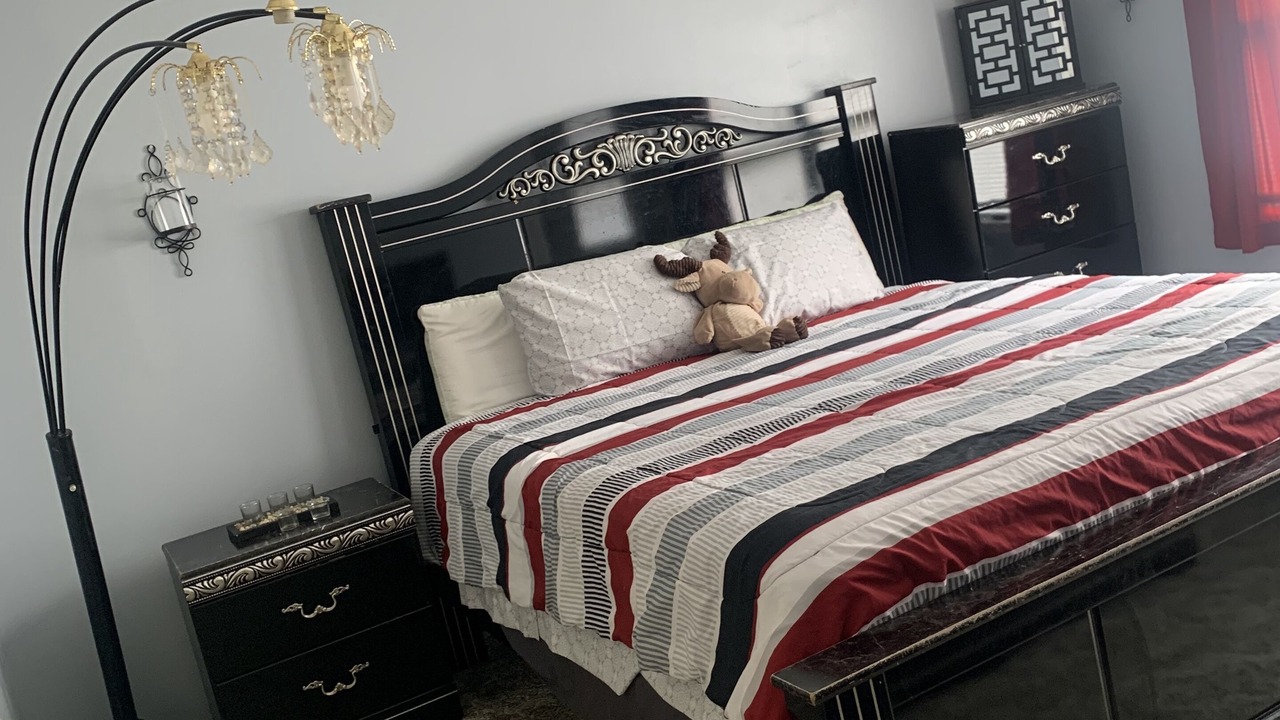 Photo of Bedroom in Clay
