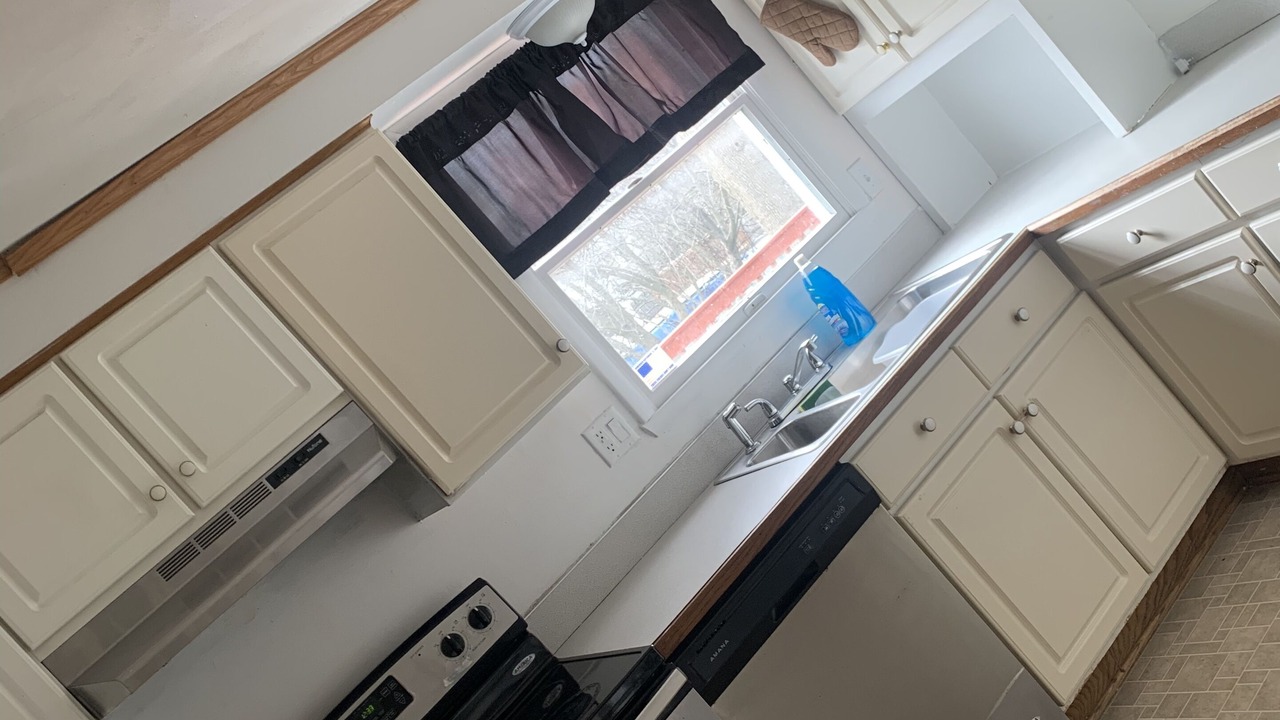 Photo of Kitchen in Clay