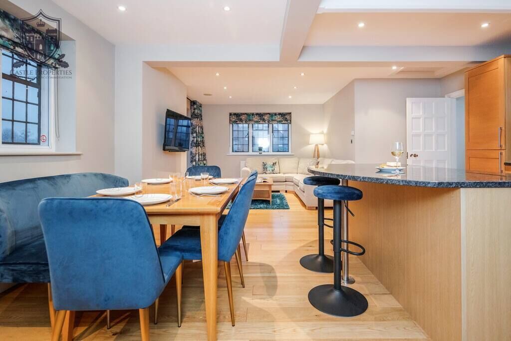 Photo of Others in Eton