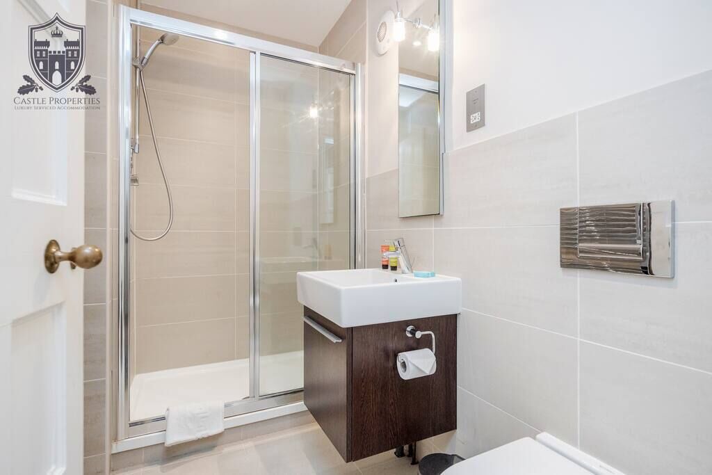 Photo of Bathroom in Eton