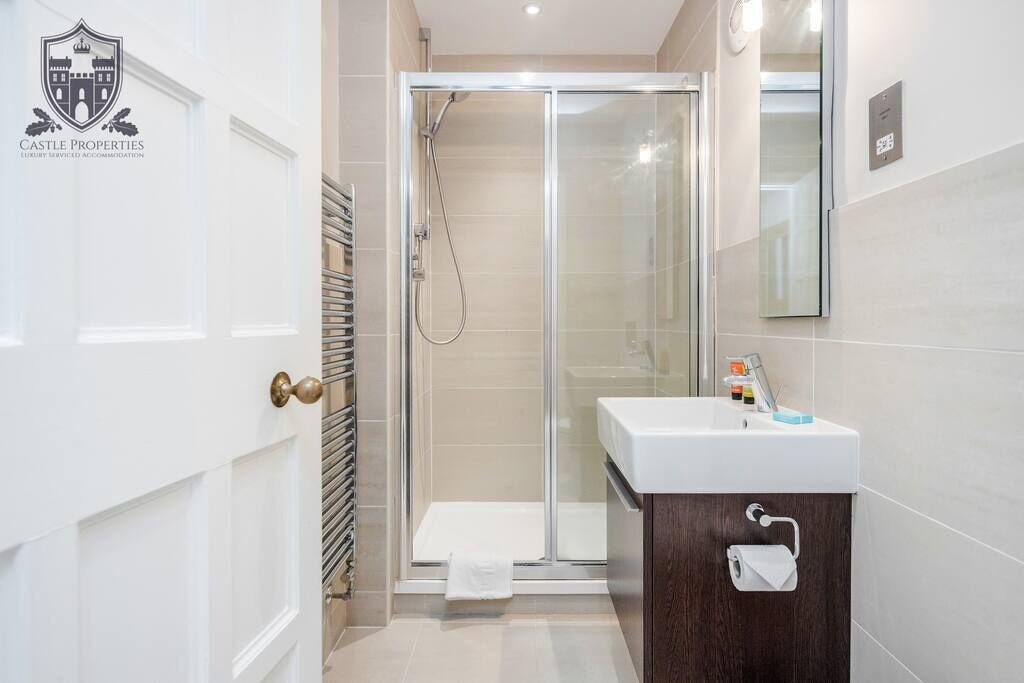 Photo of Bathroom in Eton