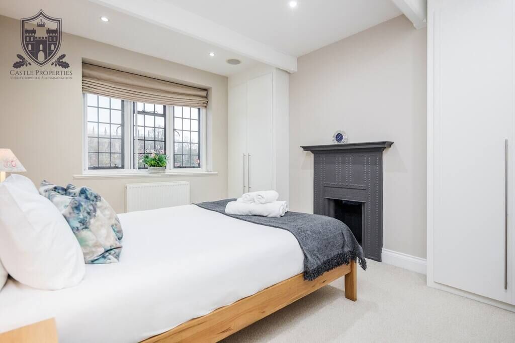 Photo of Bedroom in Eton