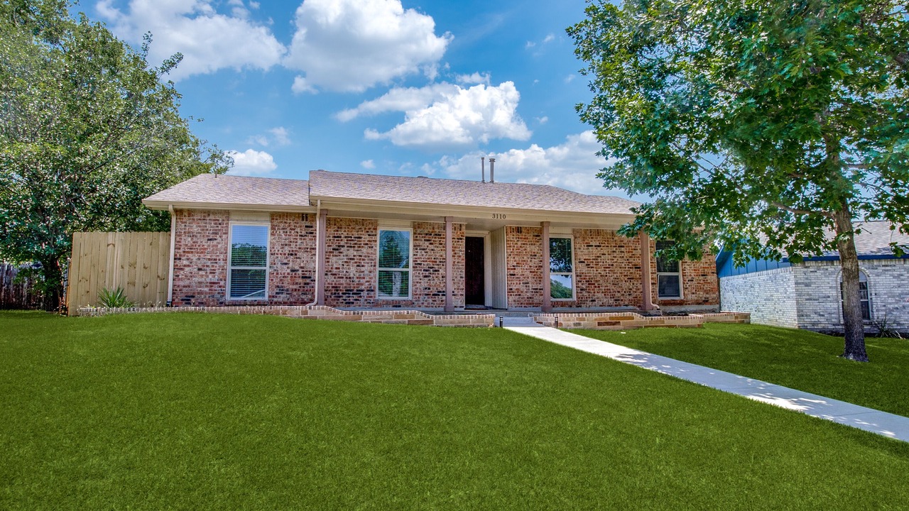 Photo of Outdoor in Northeast Carrollton