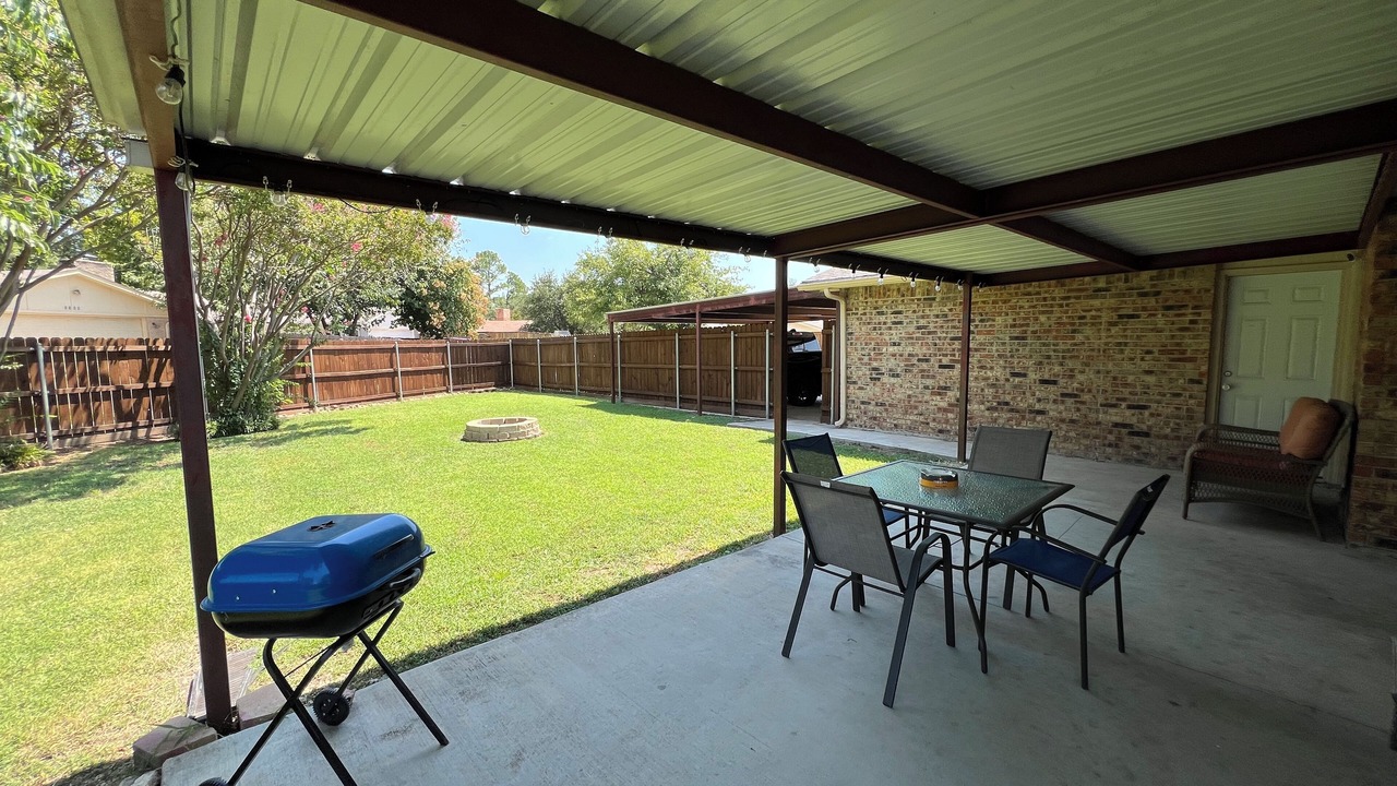 Photo of Outdoor in Northeast Carrollton