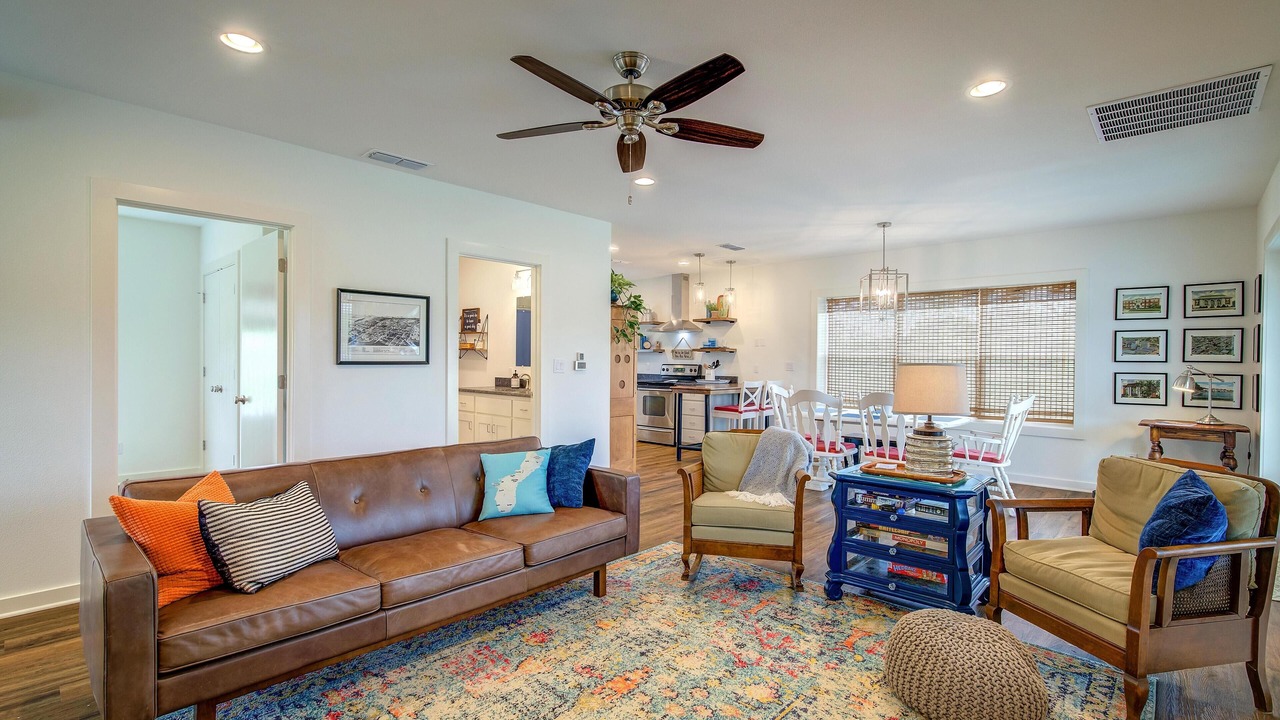 Photo of Livingroom in Greenville