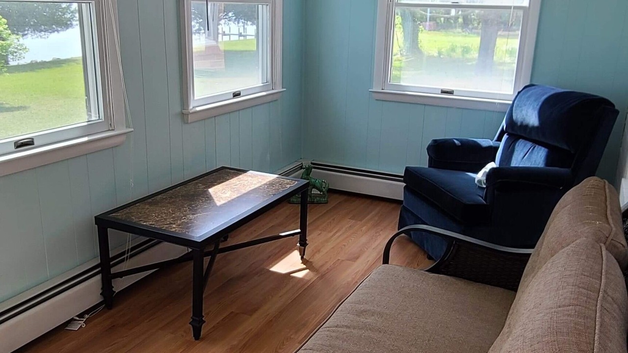 Photo of Livingroom in Coltons Point