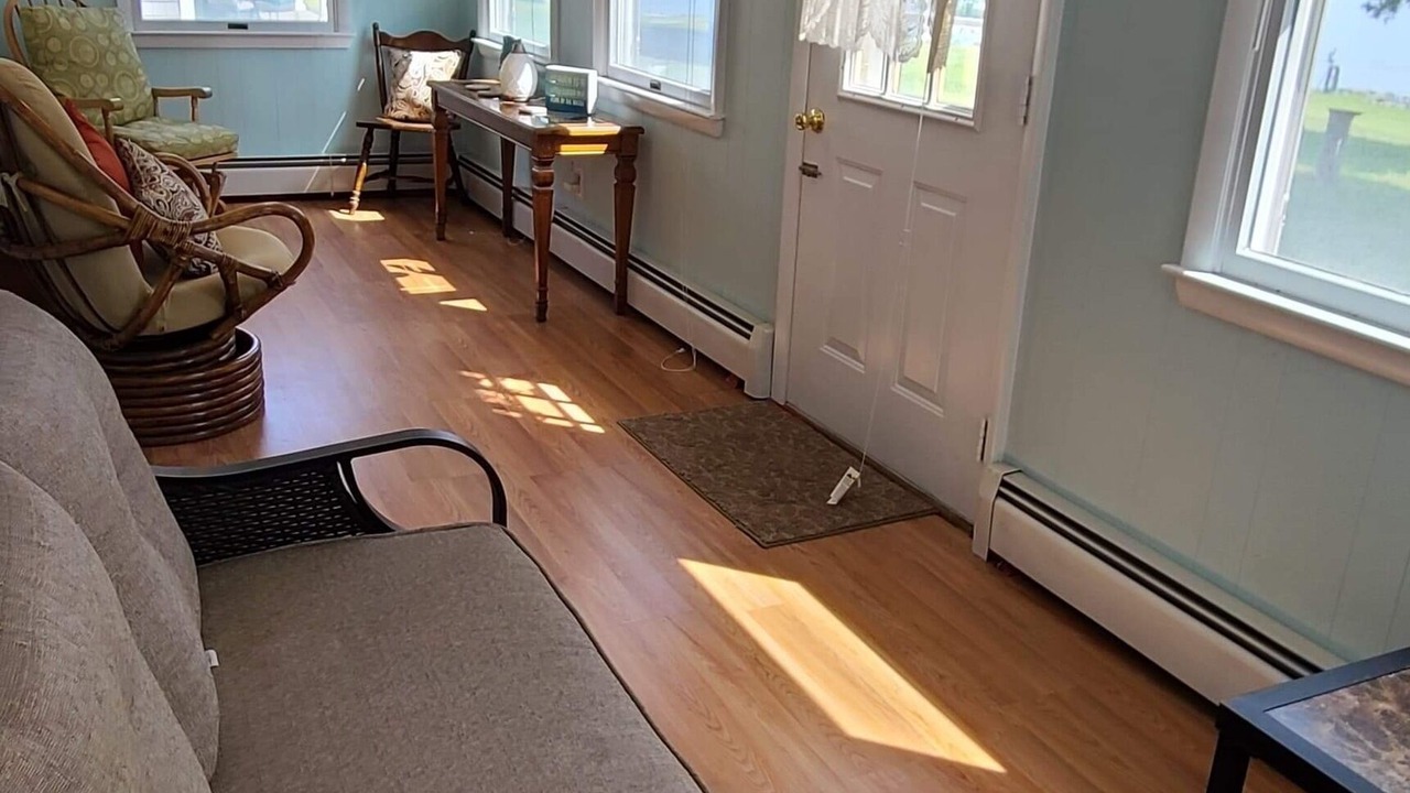 Photo of Livingroom in Coltons Point