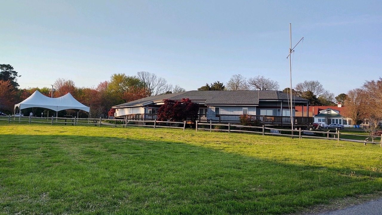 Photo of Outdoor in Coltons Point