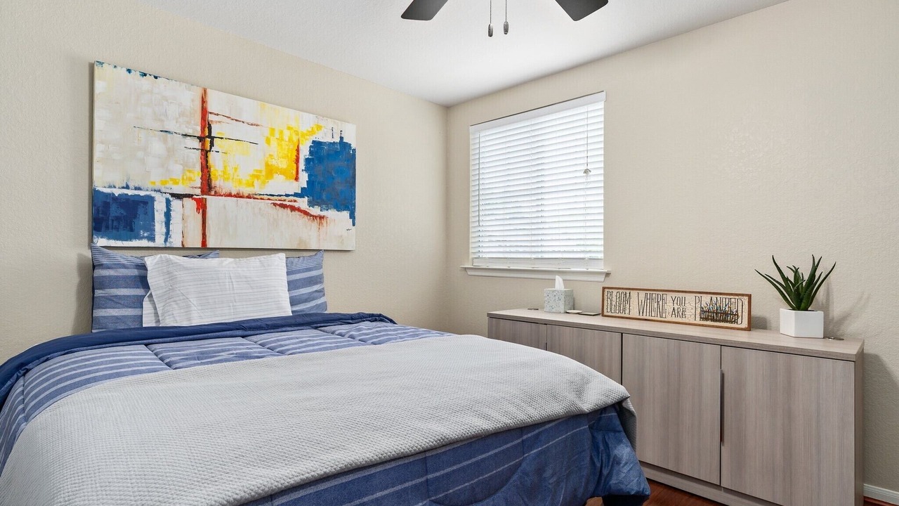 Photo of Bedroom in The Woodlands