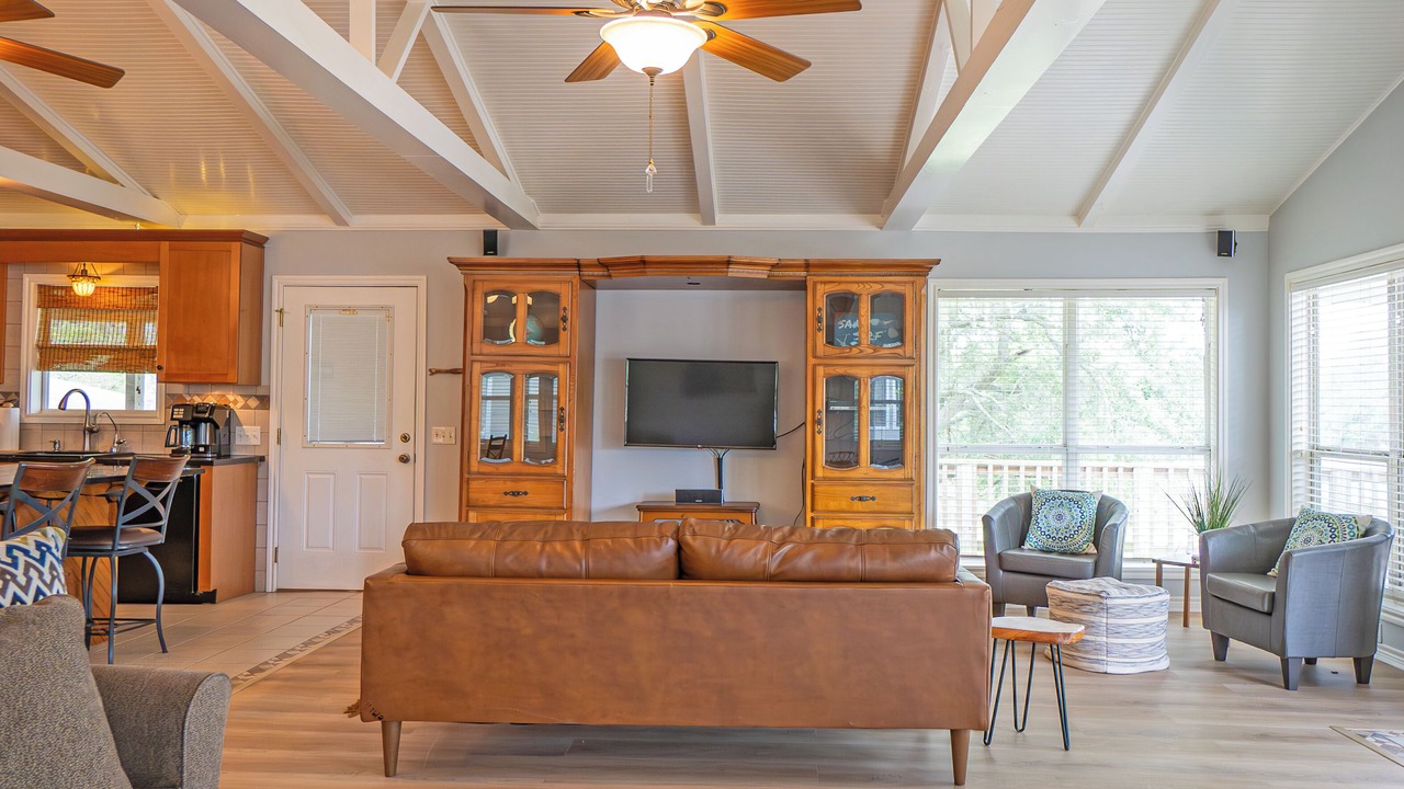 Photo of Livingroom in Cedar Lane