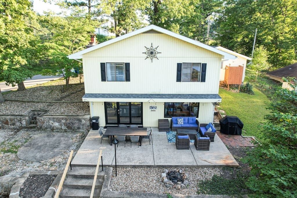 Photo of Outdoor in Gravois Mills
