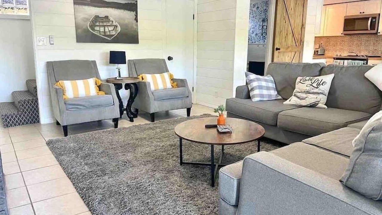 Photo of Livingroom in Gravois Mills