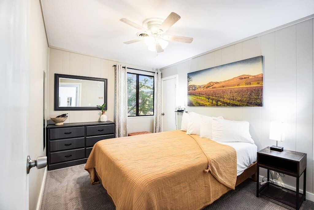 Photo of Bedroom in Gravois Mills