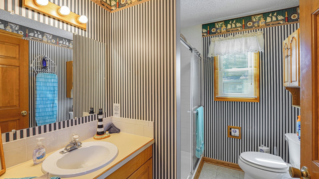 Photo of Bathroom in Grove