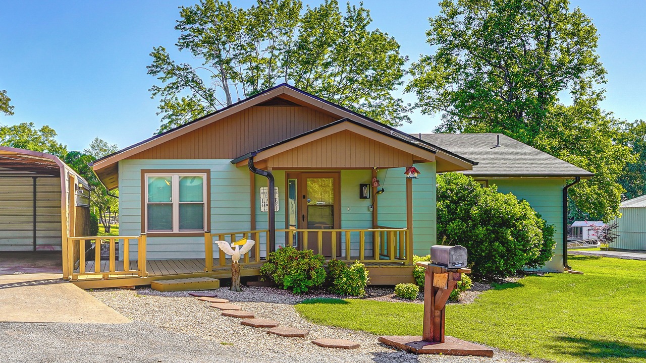 Photo of Outdoor in Grove