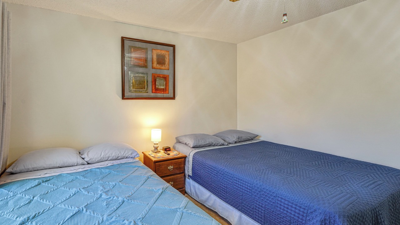 Photo of Bedroom in Grove