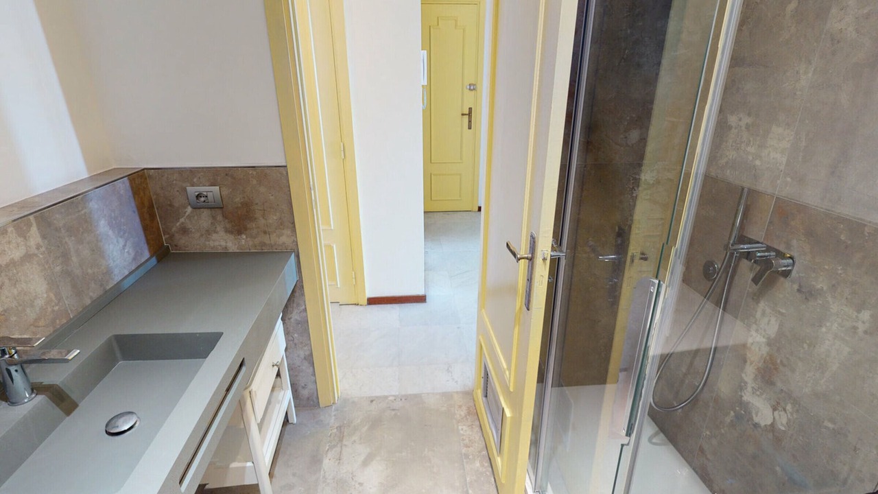 Photo of Bathroom in Menton
