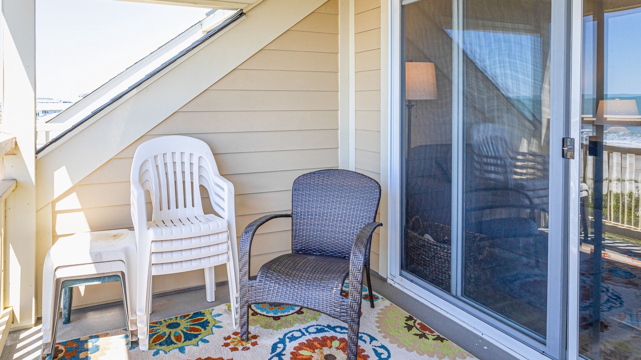 Photo of Patio Balcony in Caswell Beach