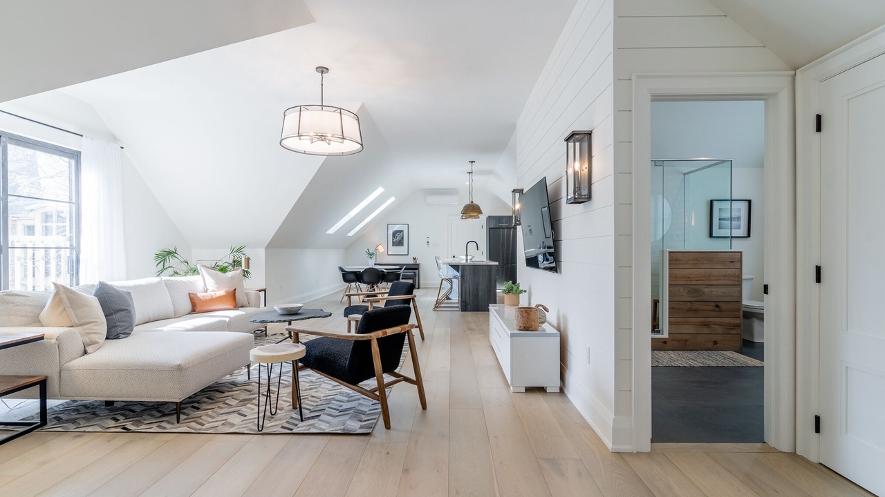 Photo of Livingroom in Barrie