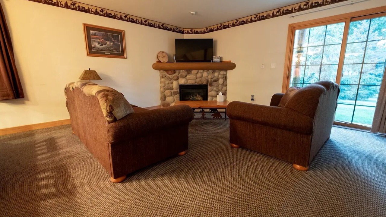 Photo of Livingroom in Oglesby