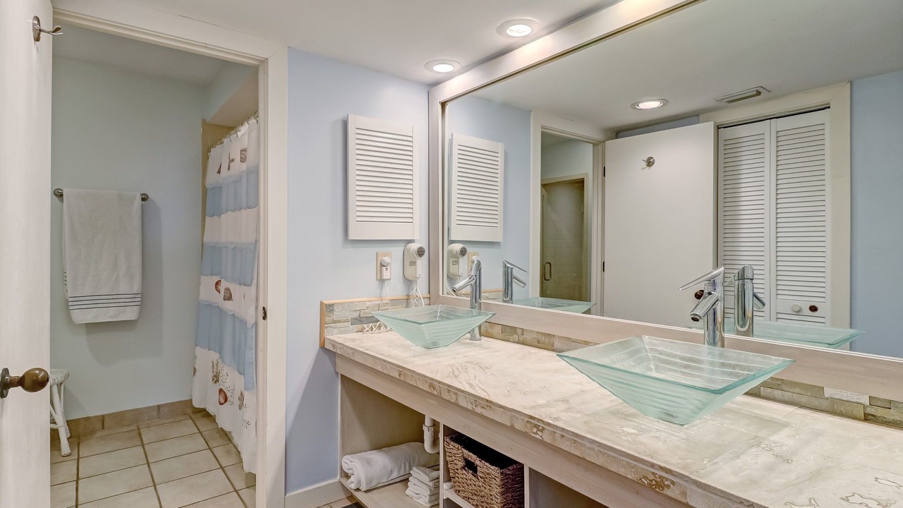 Photo of Bathroom in Fernandina Beach