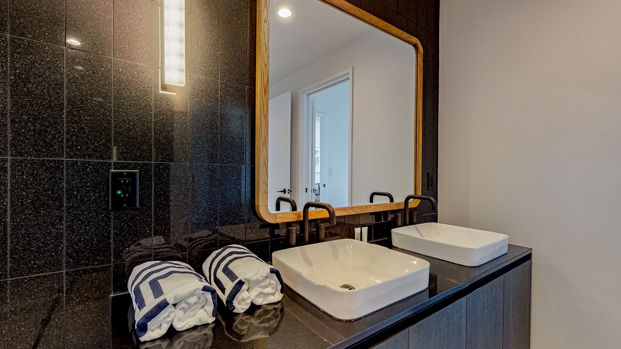 Photo of Bathroom in Rainey Street Historic District