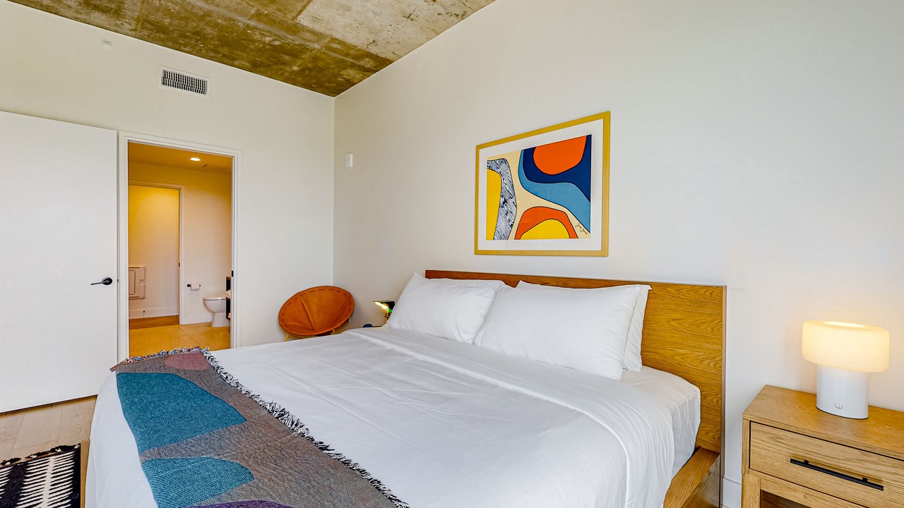 Photo of Bedroom in Rainey Street Historic District