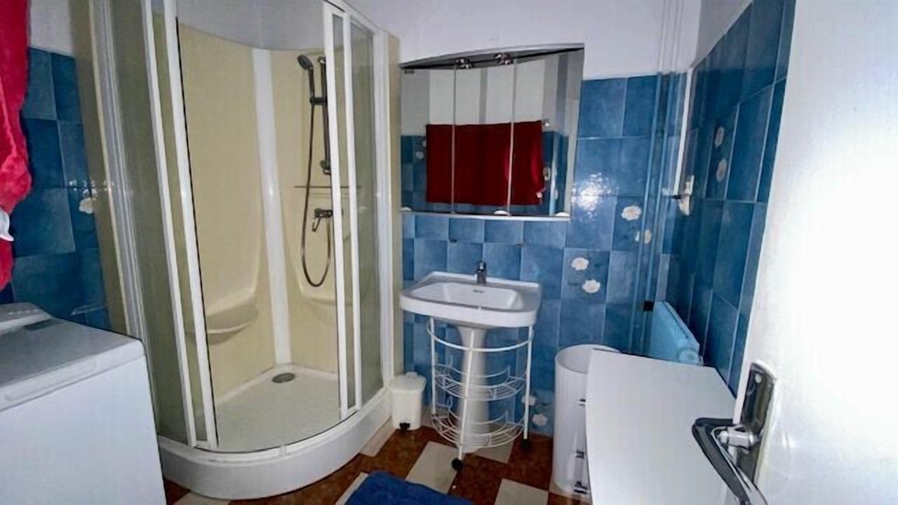 Photo of Bathroom in Saint-Mathieu