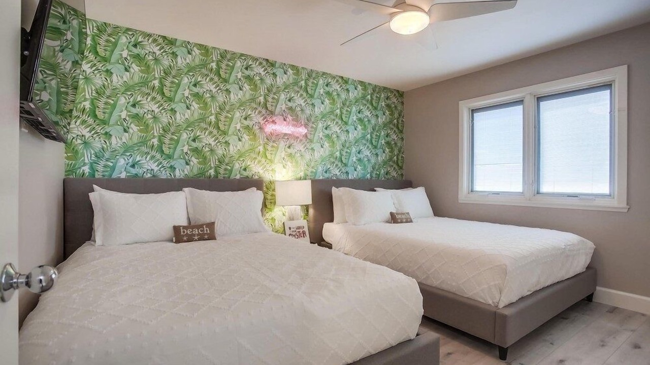Photo of Bedroom in Mission Beach