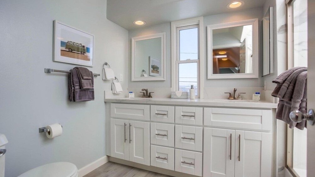 Photo of Bathroom in Mission Beach