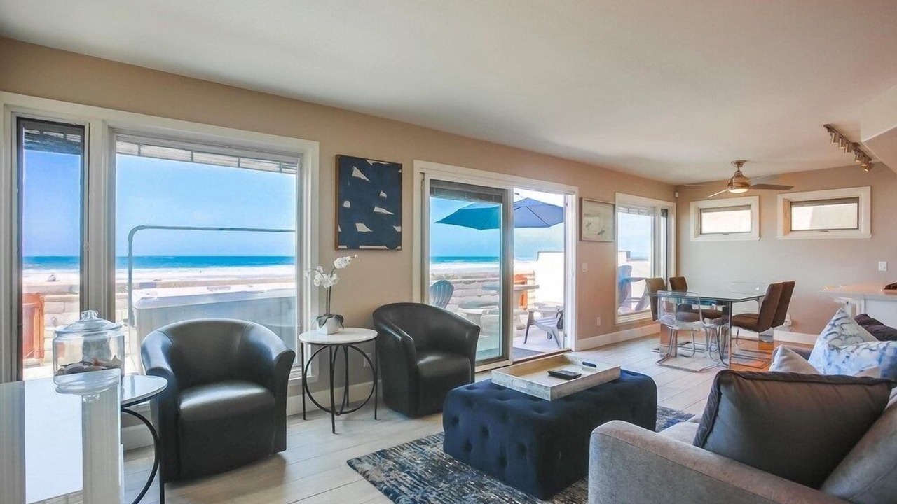 Photo of Livingroom in Mission Beach