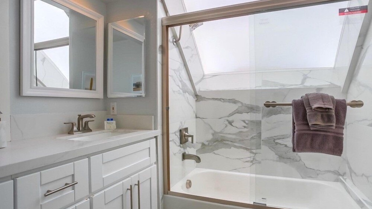 Photo of Bathroom in Mission Beach