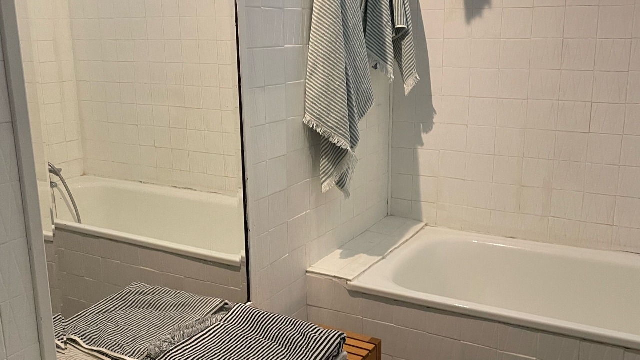 Photo of Bathroom in Hopitaux-Facultes