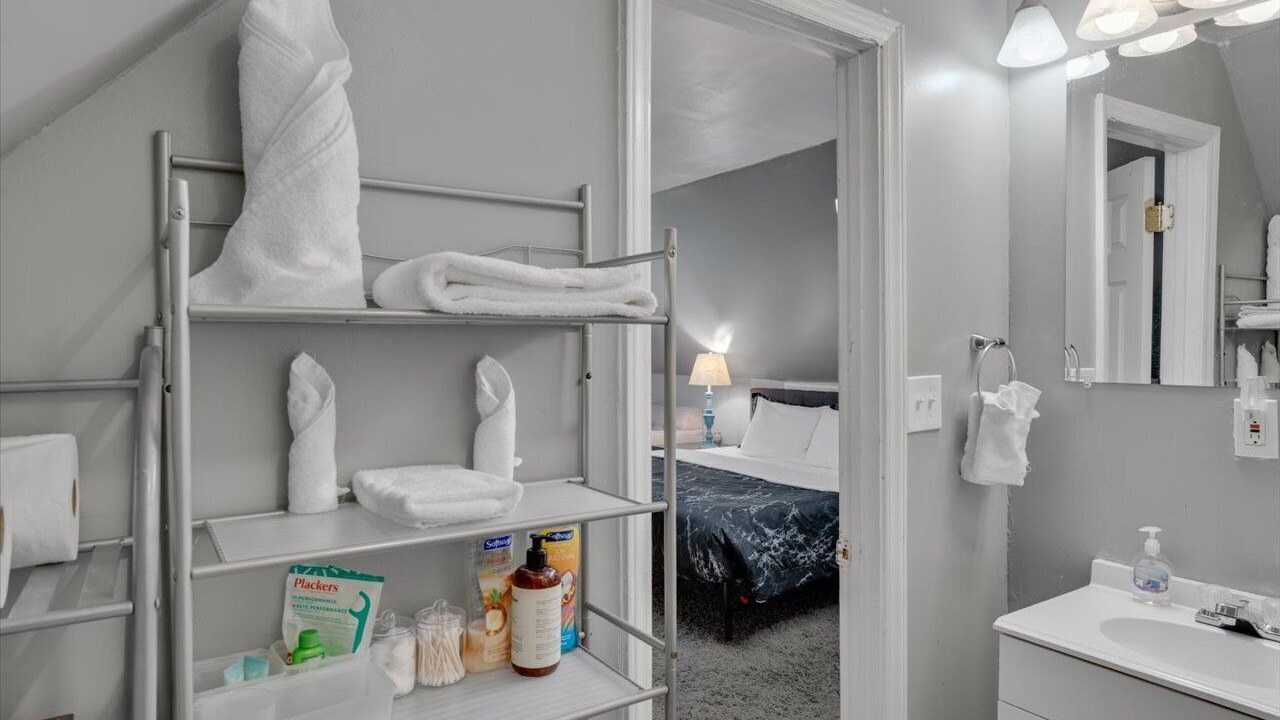 Photo of Bedroom in Cross-County