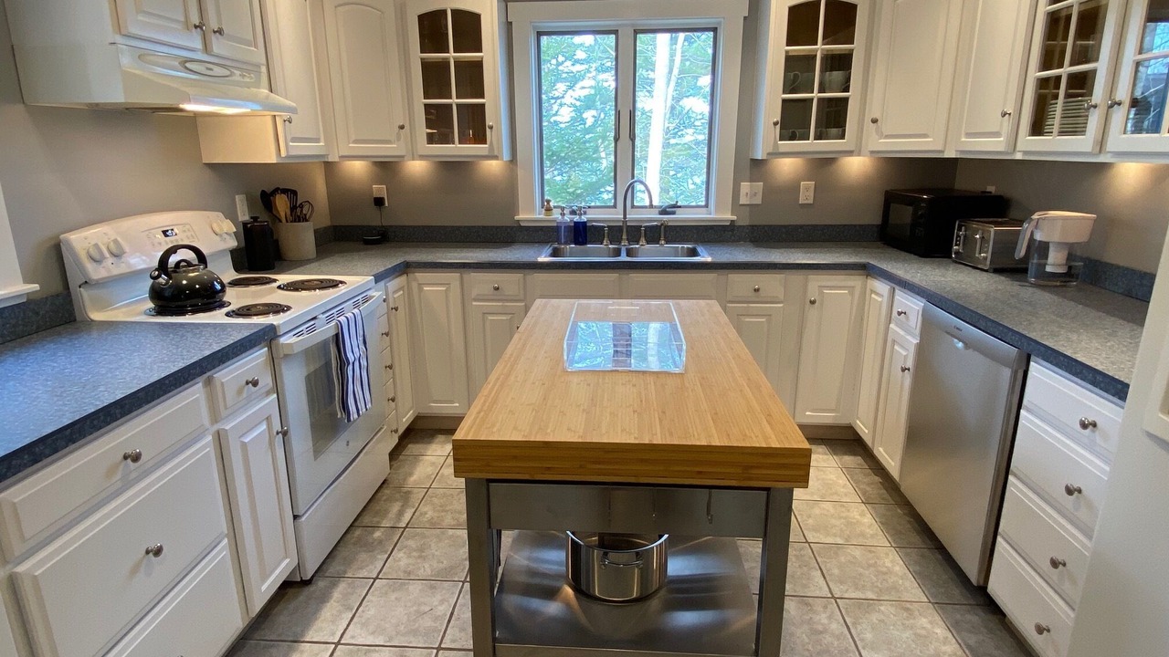 Photo of Others in Round Pond