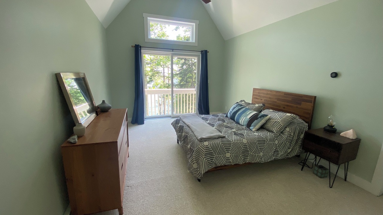 Photo of Patio Balcony in Round Pond
