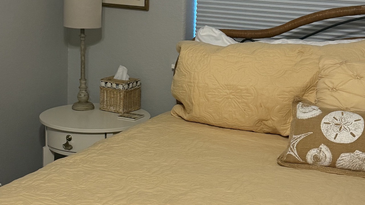 Photo of Bedroom in City-by-the Sea