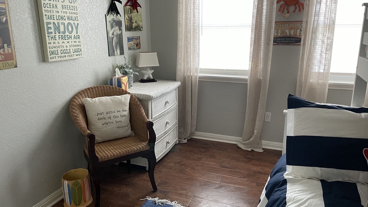 Photo of Bedroom in City-by-the Sea