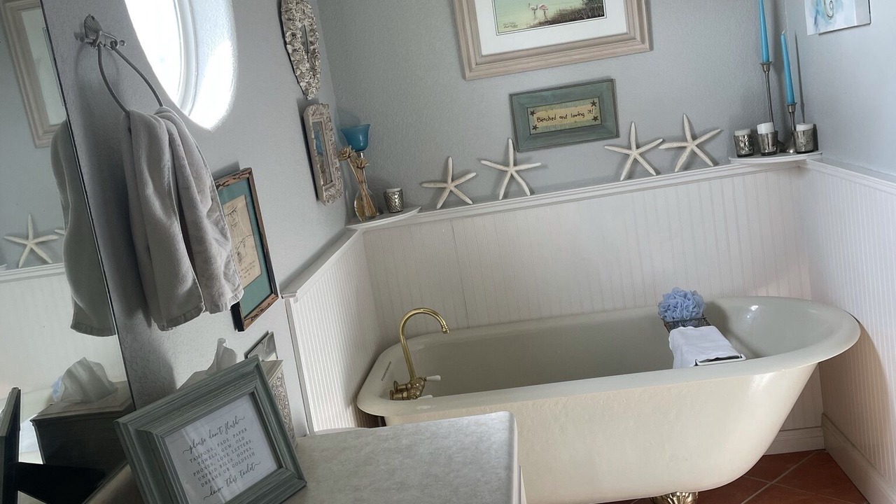 Photo of Bathroom in City-by-the Sea