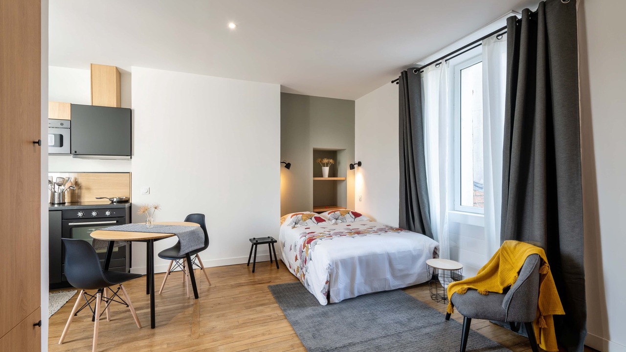 Photo of Bedroom in La Roche-sur-Yon