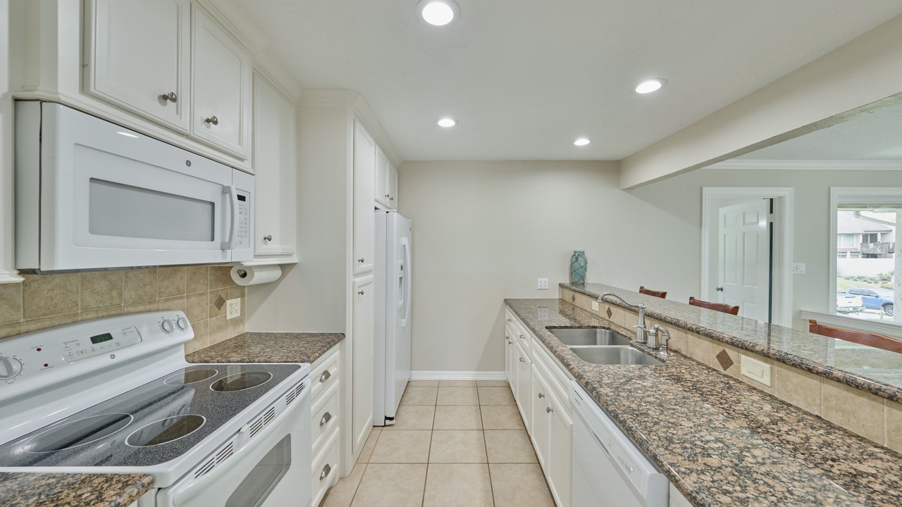 Photo of Kitchen in Walden on Lake Conroe