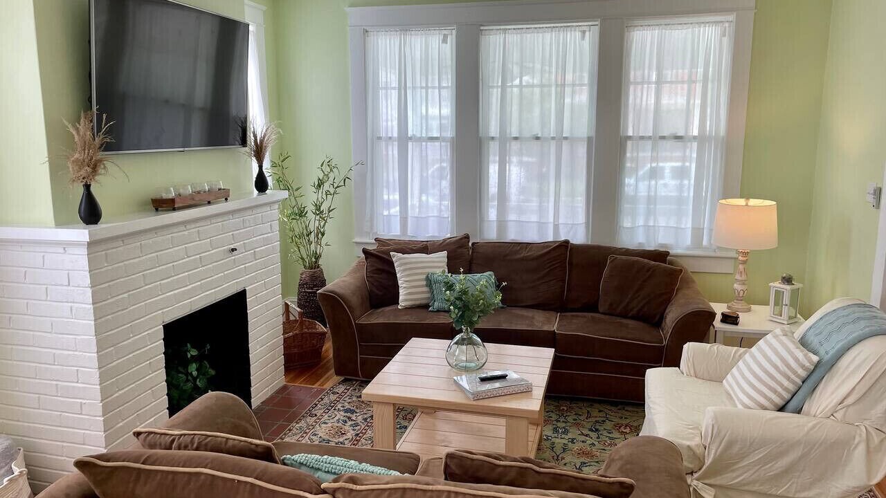 Photo of Livingroom in Cape Charles