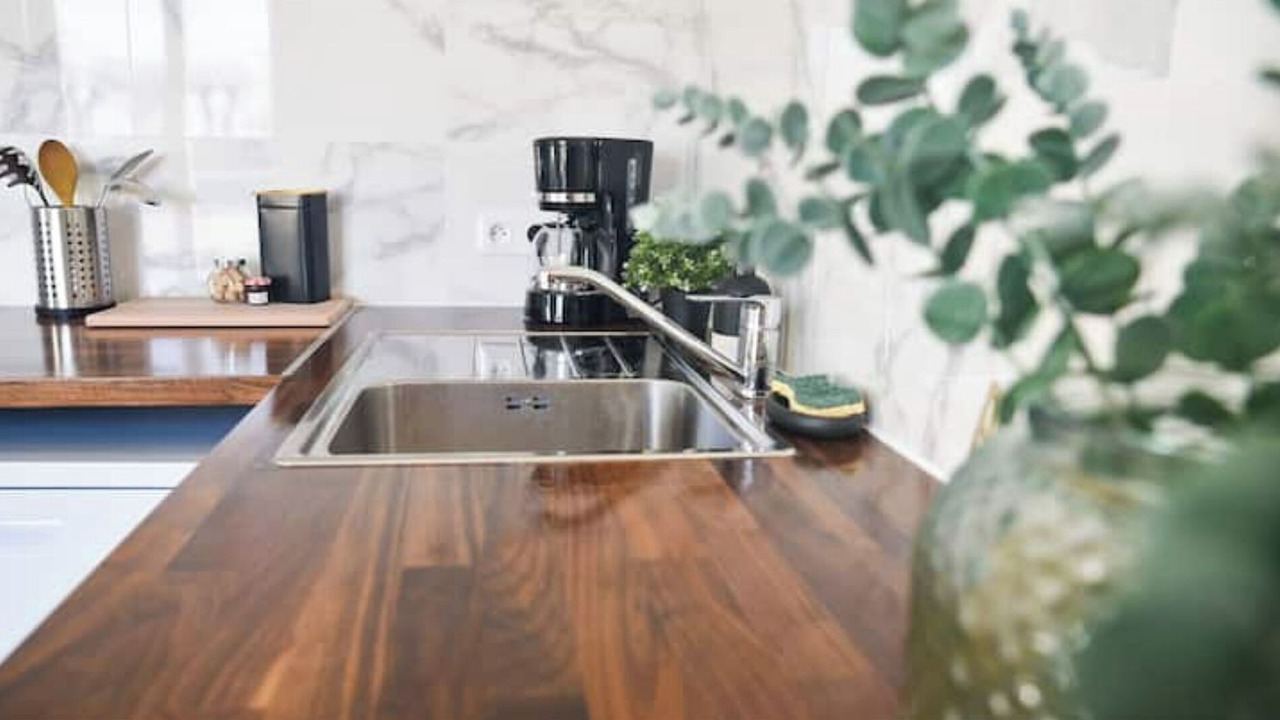Photo of Kitchen in Quartier Saint-Marc - Croix de Pierre - Saint-Nicaise